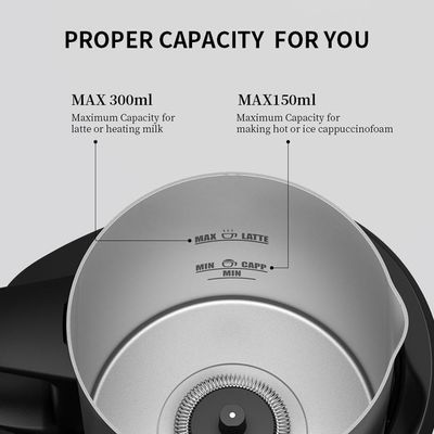 4つ取り外し可能なコップが付いているミルクの泡立てる 1つの電気商業自動Nespressoの水差しに付き