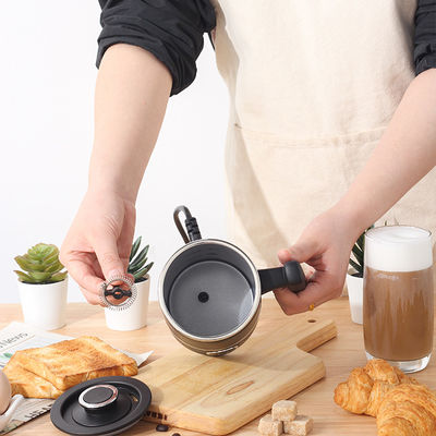 エスプレッソのミルクの泡立てるの黒の取り外し可能な冷たく熱いミルクの暖房Foamer 4 1の300ML